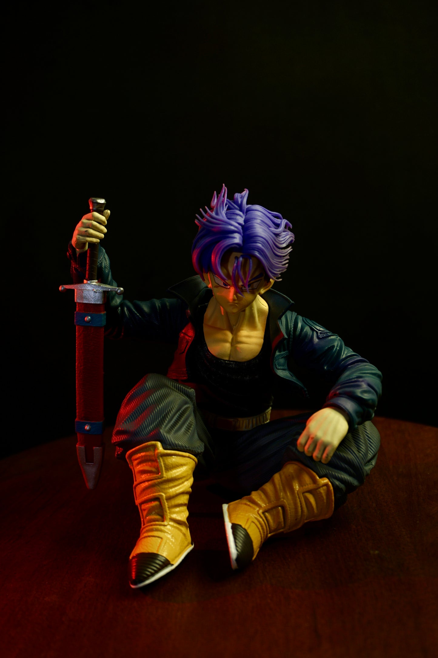 Future Trunks – Silent Warrior Figure