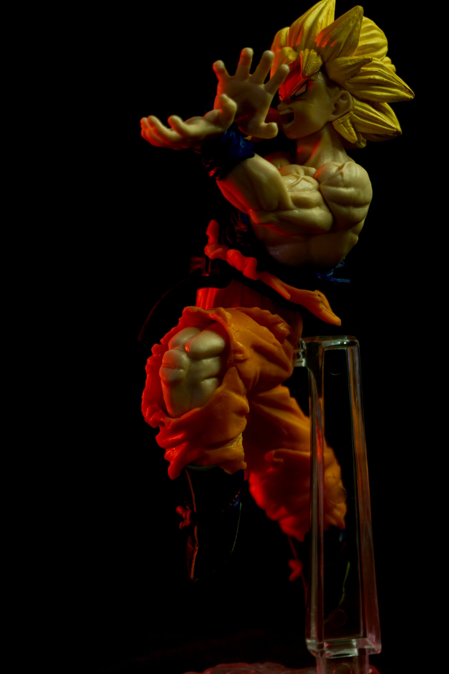 Super Saiyan Sky Surge – Goku Power Flight Statue