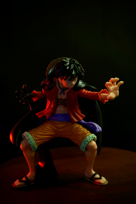 Pirate King in Action – Luffy Battle Pose Figure (18-20 CM)