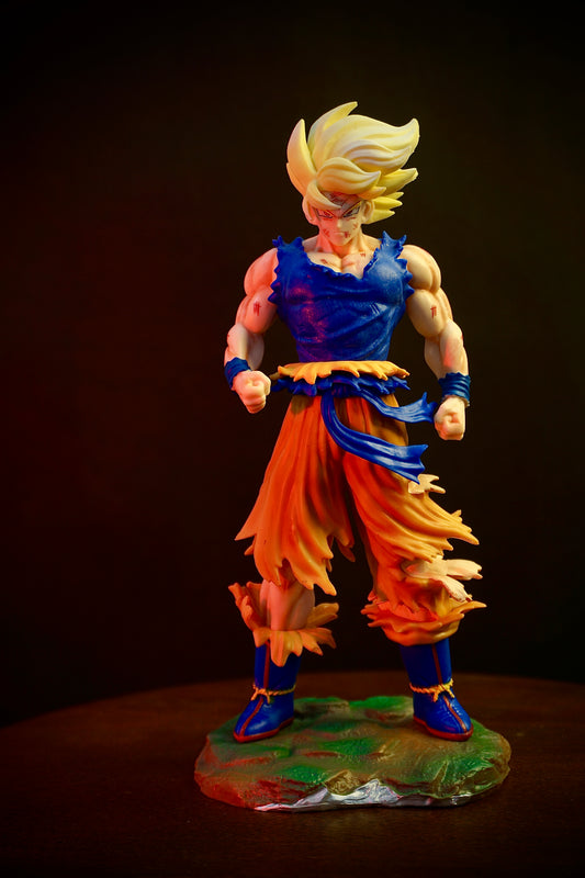 Super Saiyan Battle Form – Legendary Warrior Figurine