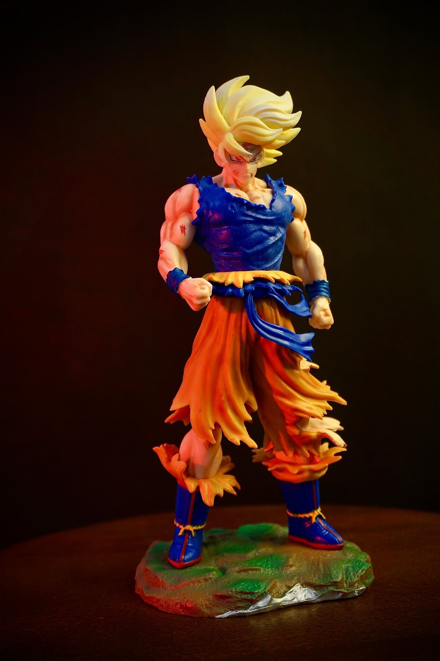 Super Saiyan Battle Form – Legendary Warrior Figurine