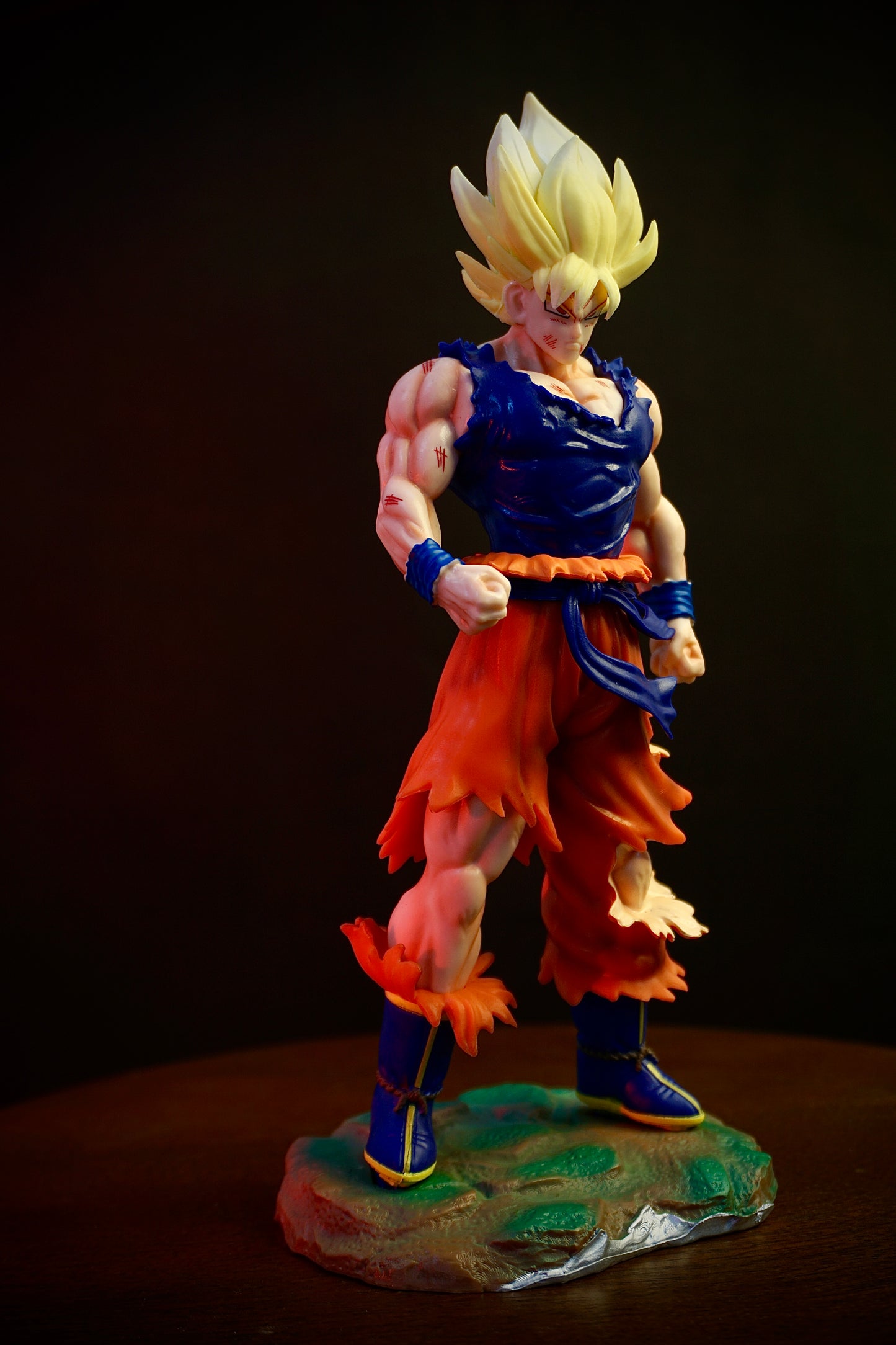 Super Saiyan Goku – Battle Damaged Warrior Edition