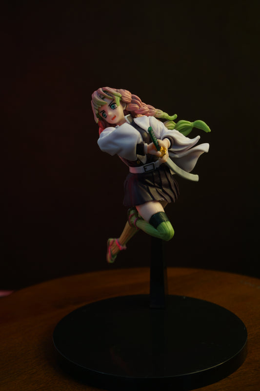 Love Breathing in Motion – Mitsuri Kanroji Collectible Figure