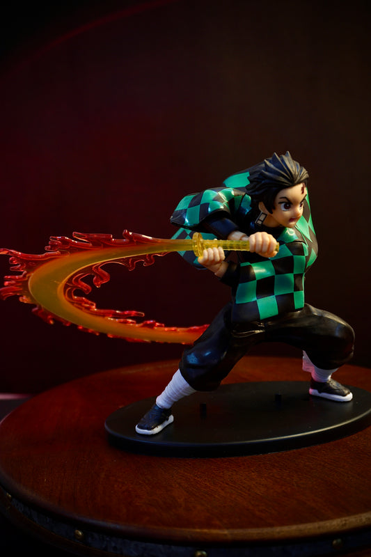Water Breathing Strike – Tanjiro Kamado Action Figure